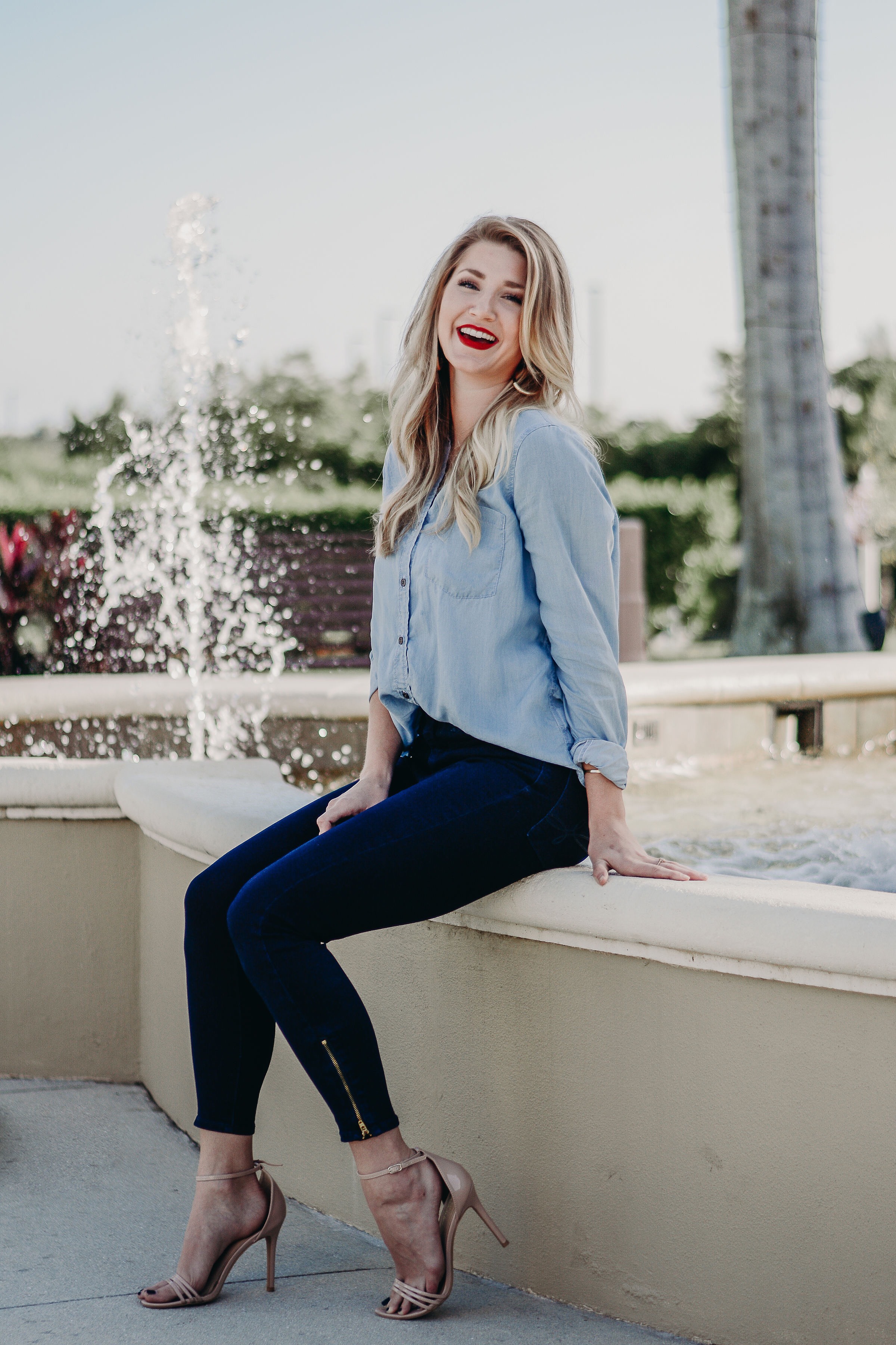 Kirstin Moll, brand and graphic designer based in Cape Coral, Florida